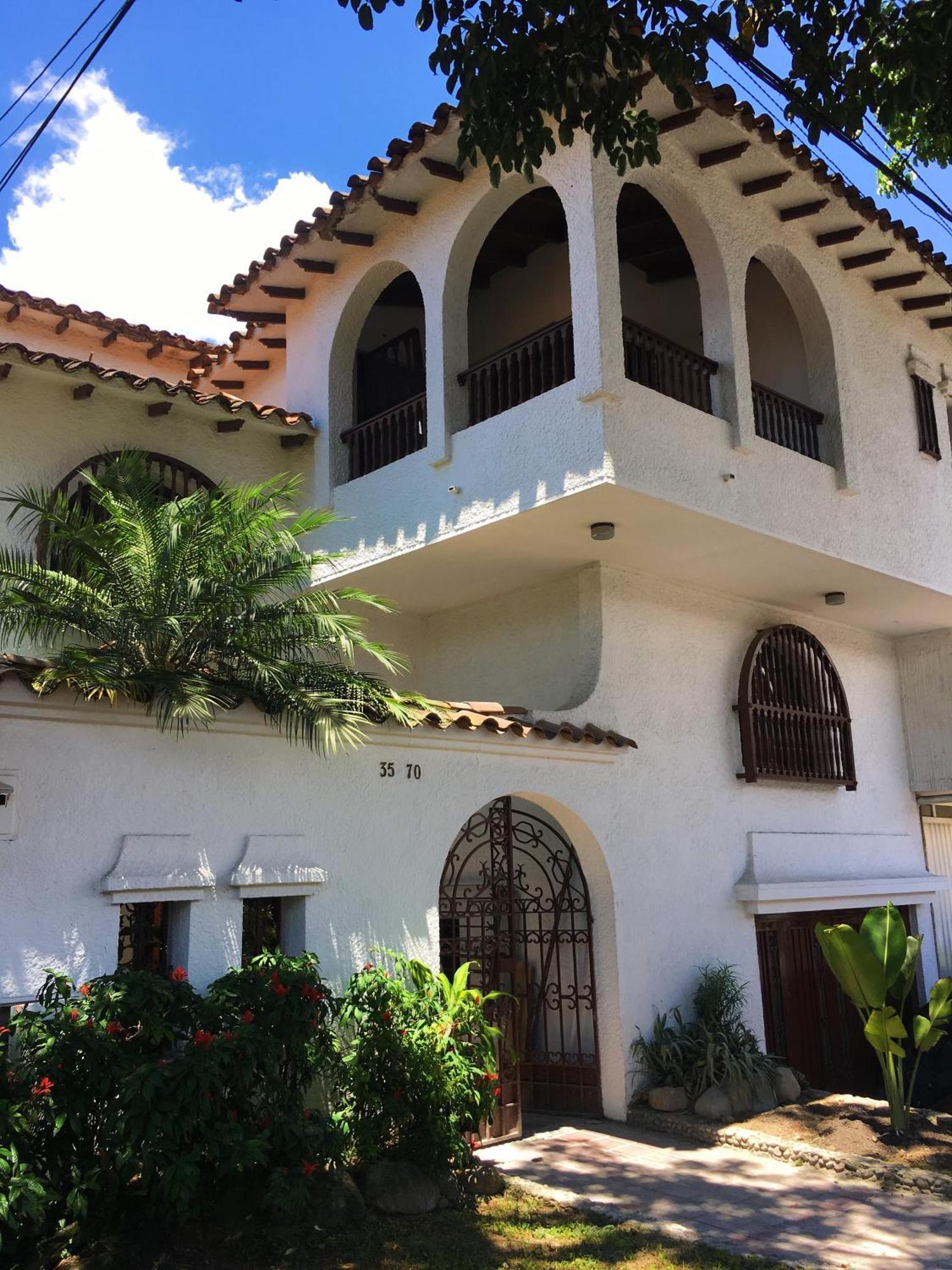 Oasis En El Corazon De Medellin, Laureles Διαμέρισμα Εξωτερικό φωτογραφία